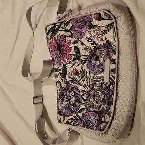 NWOT Vera Bradley RETIRED Lavender Meadow Reversable Quilted handbag